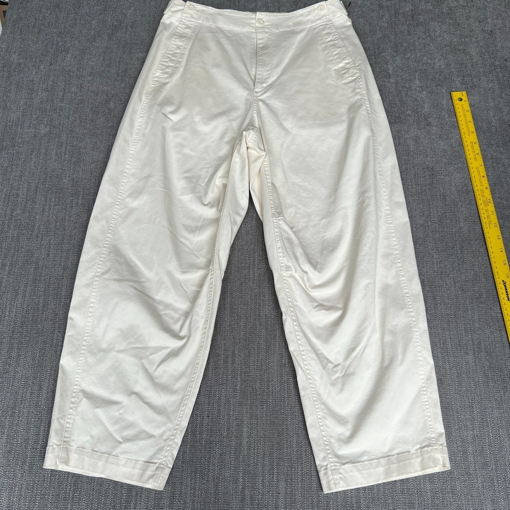 Uniqlo: C Pants Womens 28 White Stretch Curved Side Seams Relaxed Fit Barrel-Leg